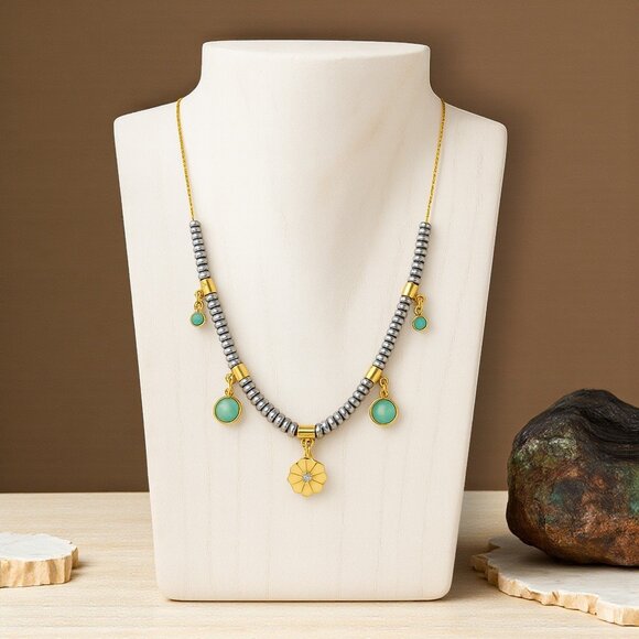 πBoho Chic Two Tone 18K Gold Plated Stainless Steel Necklace Floral Charm - Picture 1 of 13